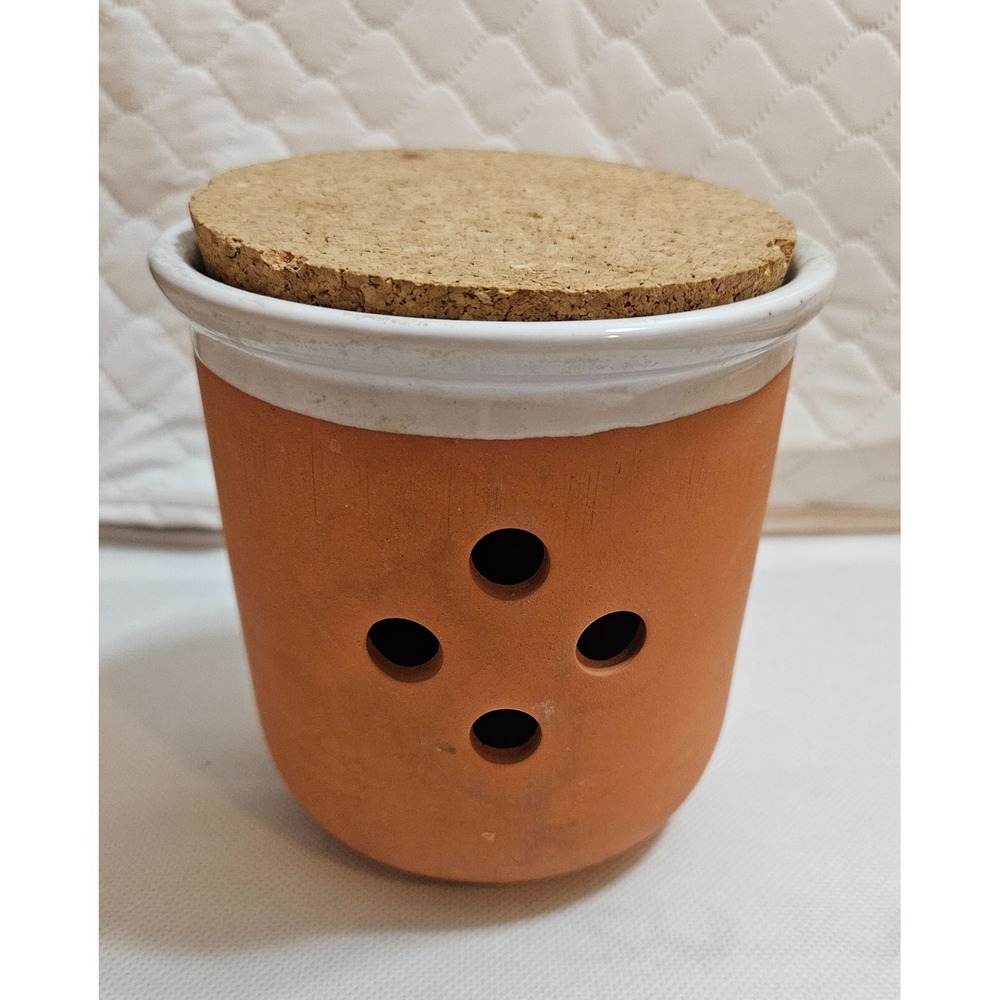 Terracotta Garlic‎ Keeper Storage Container with Cork Lid Kitchen Decor